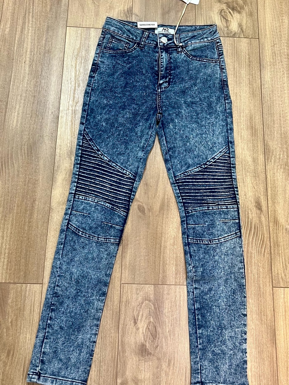 AQ American Quality Denim Moto Skinny Jeans Acid Wash Super Stretch NWT Sz 7